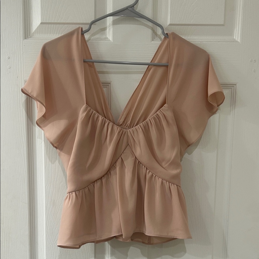 Express Blush Pink V-Neck Flutter Sleeve Peplum Top